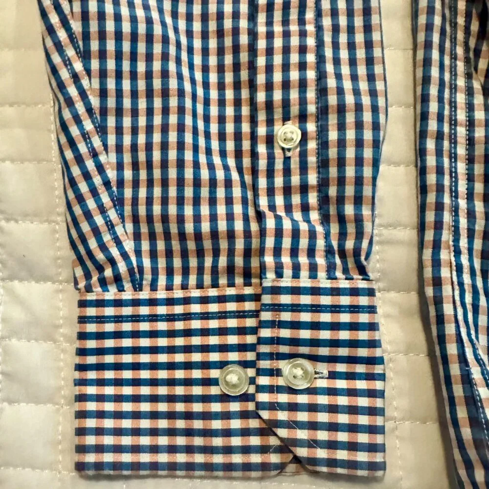 Banana Republic Lot of 2 Men's Long Sleeve Plaid Button Down Shirts Size Large